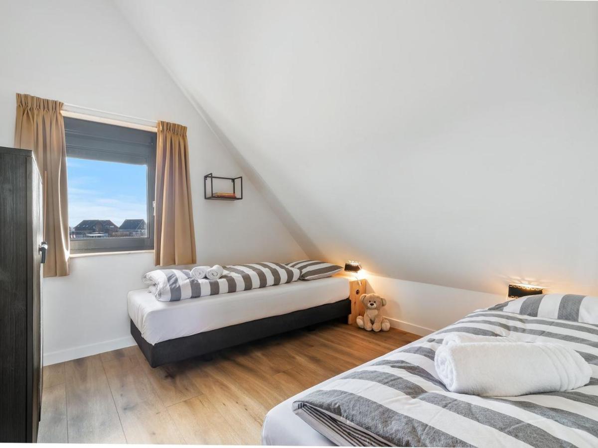 Landal Waterpark De Alde Feanen Hotel De Veenhoop Habitación foto